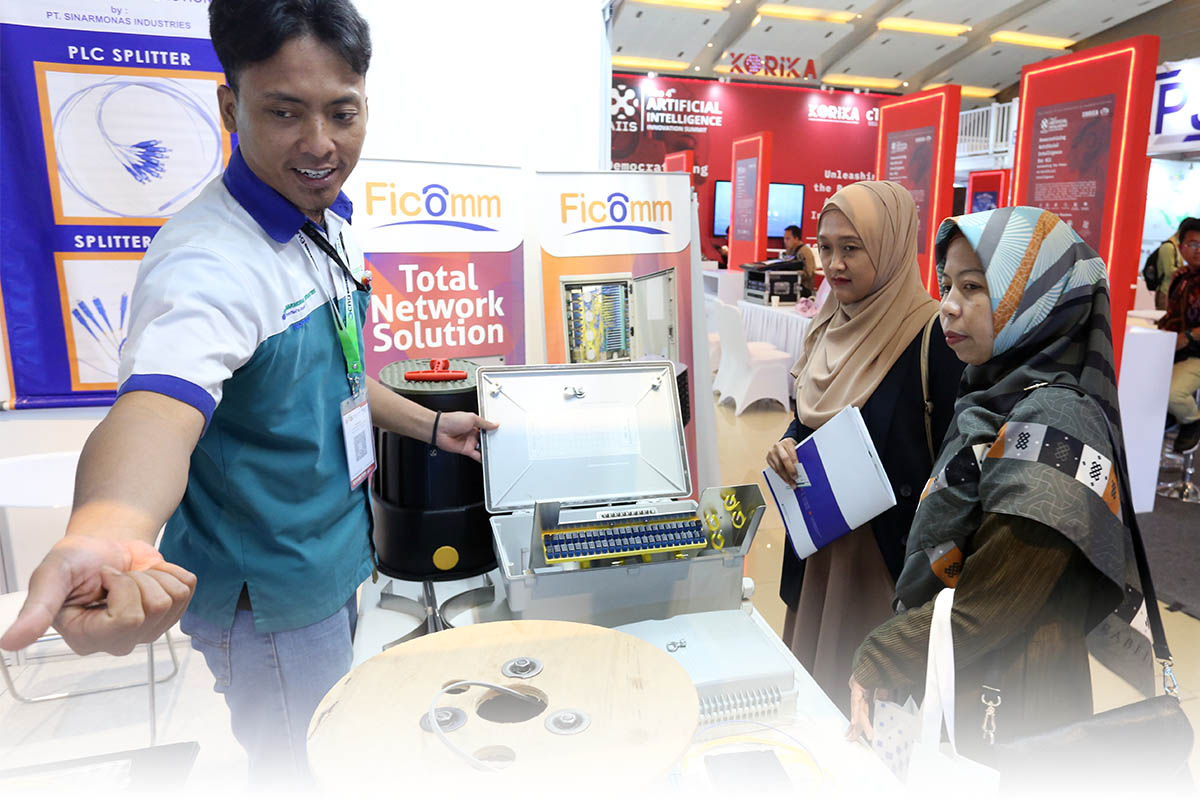 Sinarmonas Industries Perkenalkan Produk Ficomm di Pameran IIXS 2024